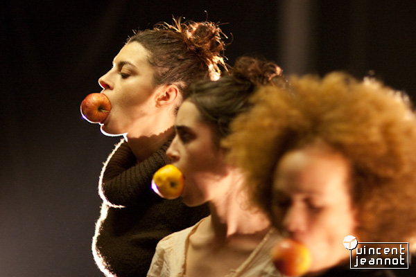 2006_CRW_2377