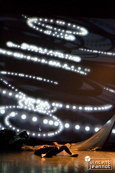 2007_u4n0167