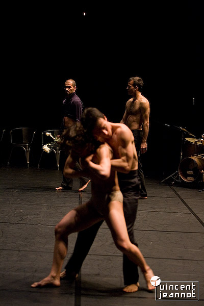 2007_u4n0064
