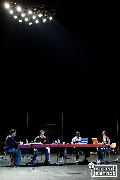2008_u4n0004