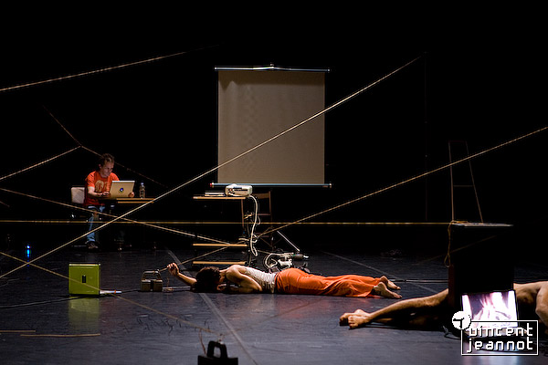 2008_u4n0223