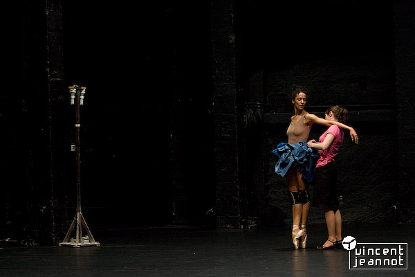 2008_u4n0122