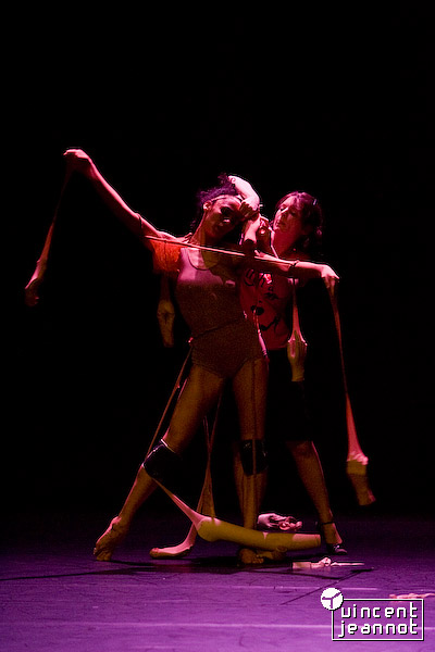2008_u4n0409