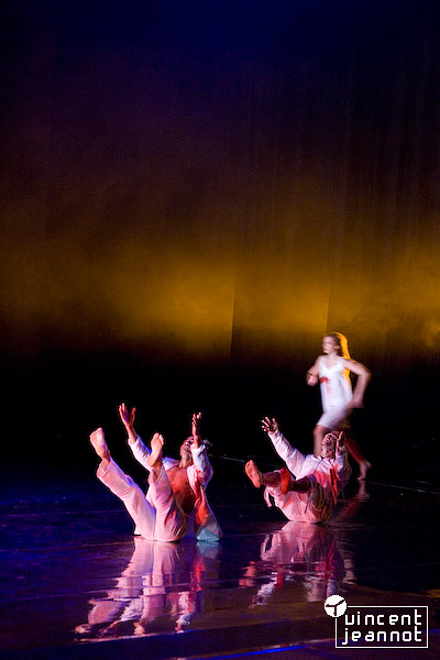 2008_u4n0107
