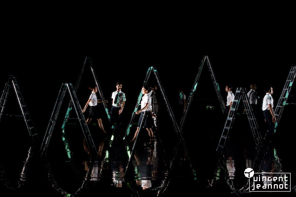 2008_u4n0221