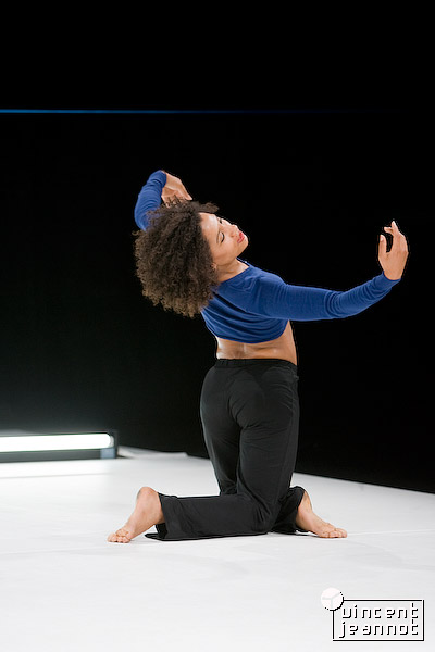 2008_u4n0207