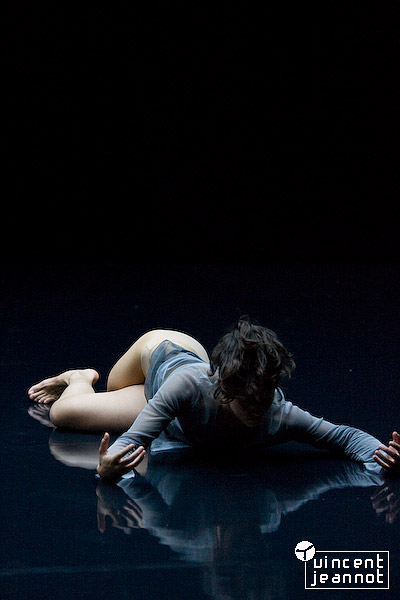 2008_u4n0077