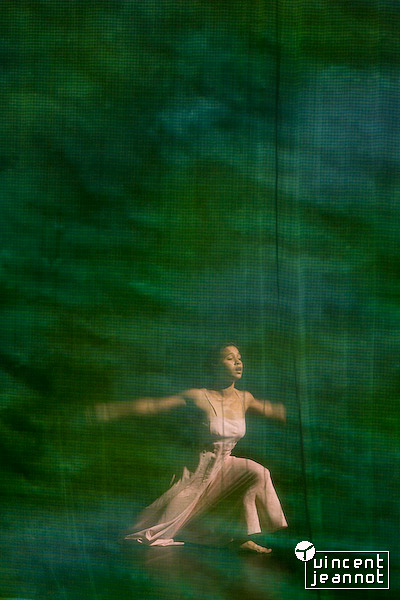 2008_u4n0356