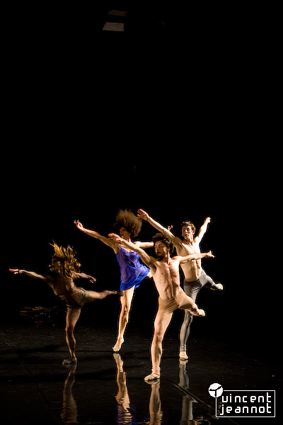 2008_u4n0303