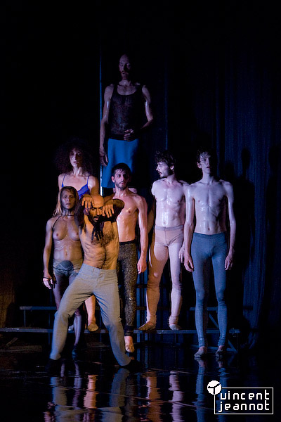 2008_u4n0330