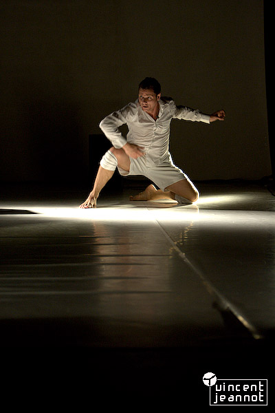 2008_u4n0075