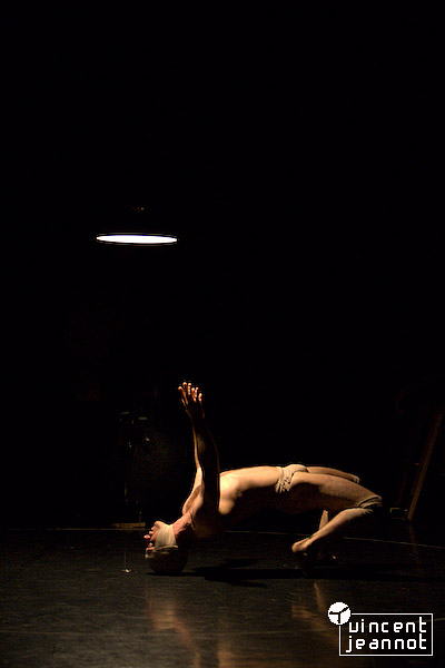 2008_u4n0122