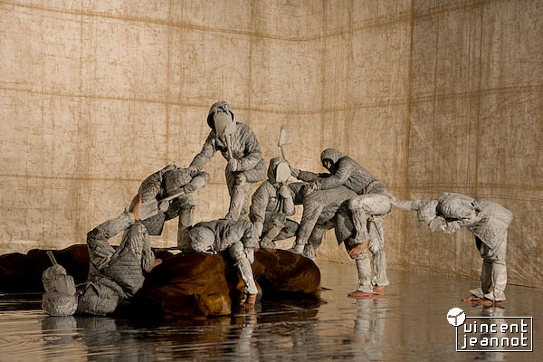 2008_U4N0072