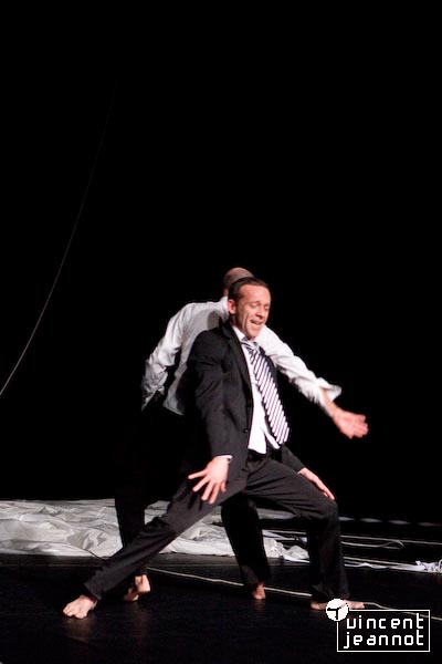 2008_U4N0059