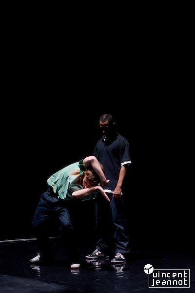 2008_U4N0003
