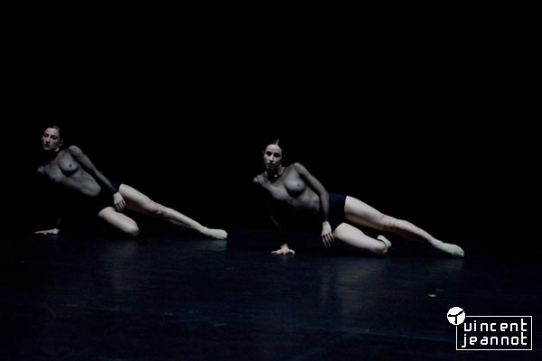 2009_U4N0018