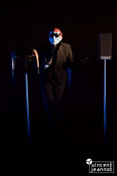 2009_U4N0003
