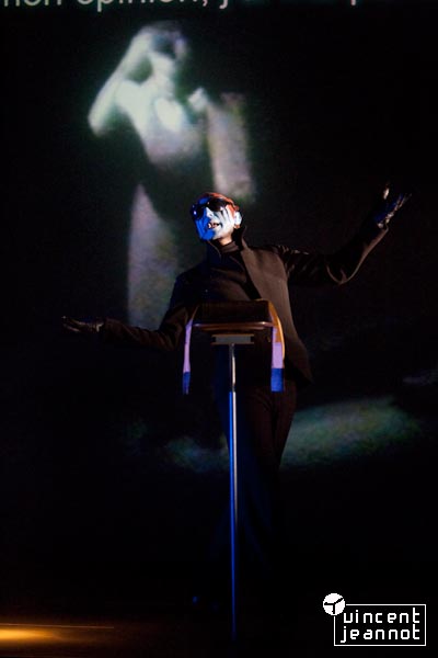 2009_U4N0062