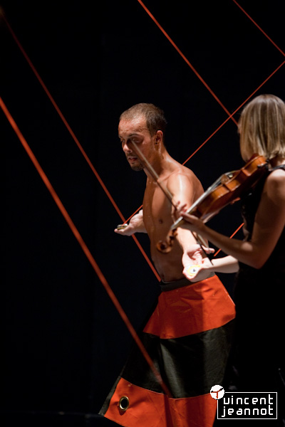 2009_U4N0489