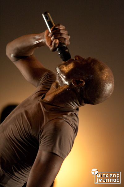 2009_U4N0108